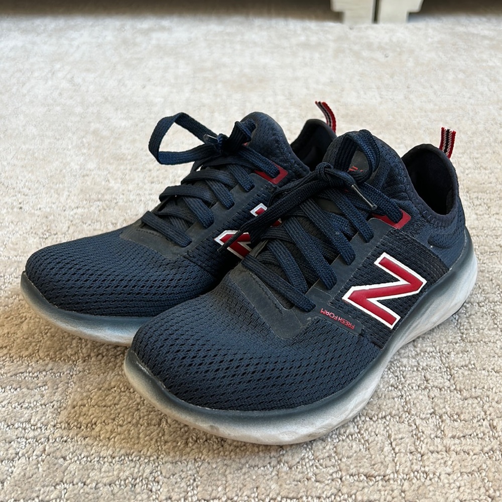 New Balance Women’s Fresh Foam Sport v2